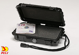 Peli 1040 waterproof protective microcase